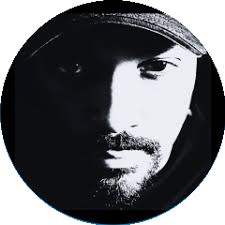 Duane Whitfield — affiliate marketing mentor guiding 9-to-5 workers to earn consistent side income online with simple, no-nonsense systems